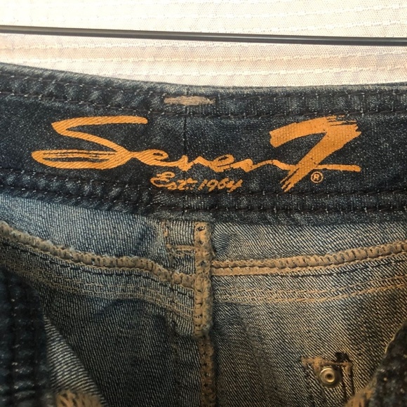 Seven7 Women’s Dark Wash Stretch Mid Rise Boot Cut Jeans Sz 13/31 NWT - Picture 9 of 16